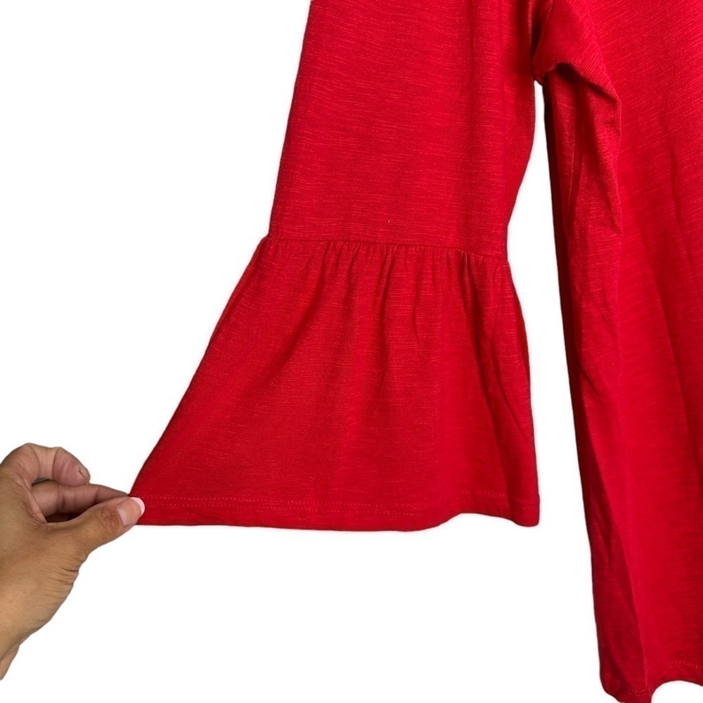 NEW Directions Curvy Size 12 Red Black Embroidered Top W/Bell Sleeve - Picture 7 of 10